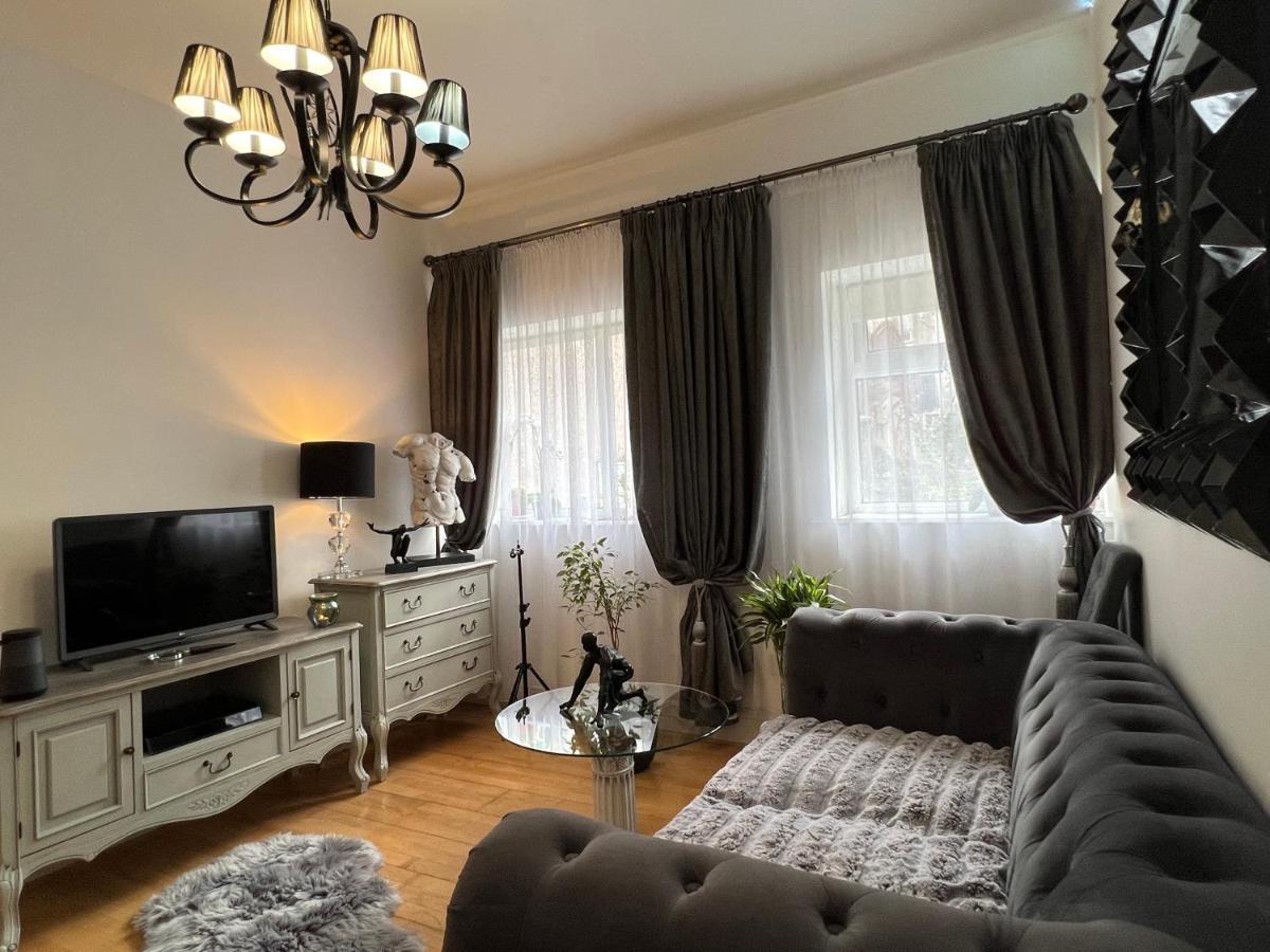 Lovely Apartment In 코크 외부 사진